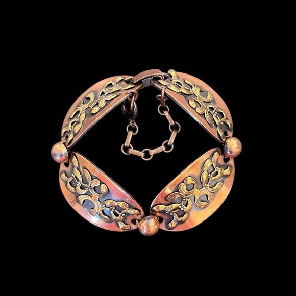 Vintage Copper Metal Bracelet & Earrings Set - Picture 2 of 5